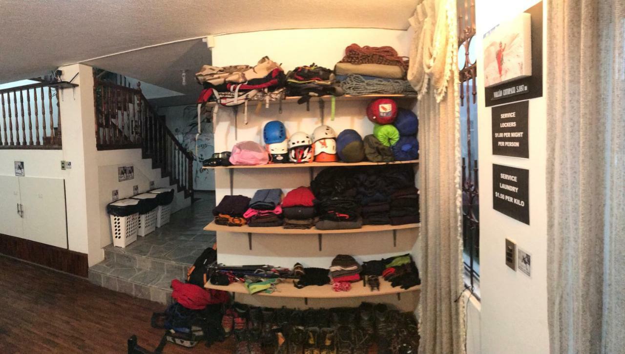 Hostel Tierra De Fuego Latacunga Bagian luar foto